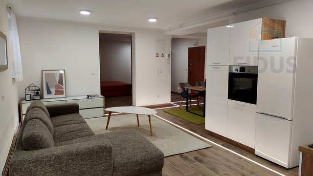 Wohnung, 79 m2, Verkauf, Osijek - Donji grad
