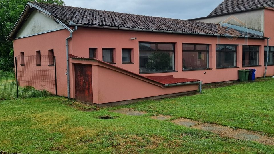 Commercial Property, 619 m2, For Sale, Uglješ