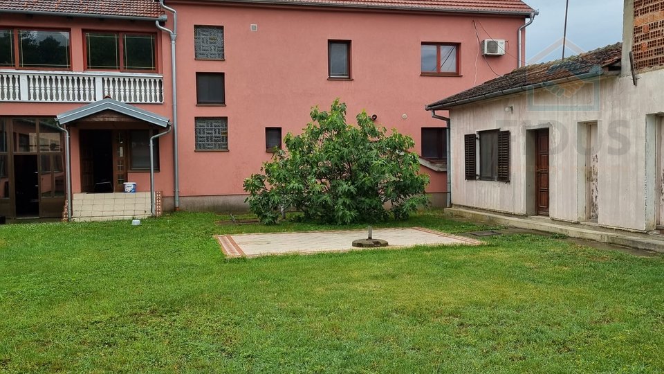 Commercial Property, 619 m2, For Sale, Uglješ