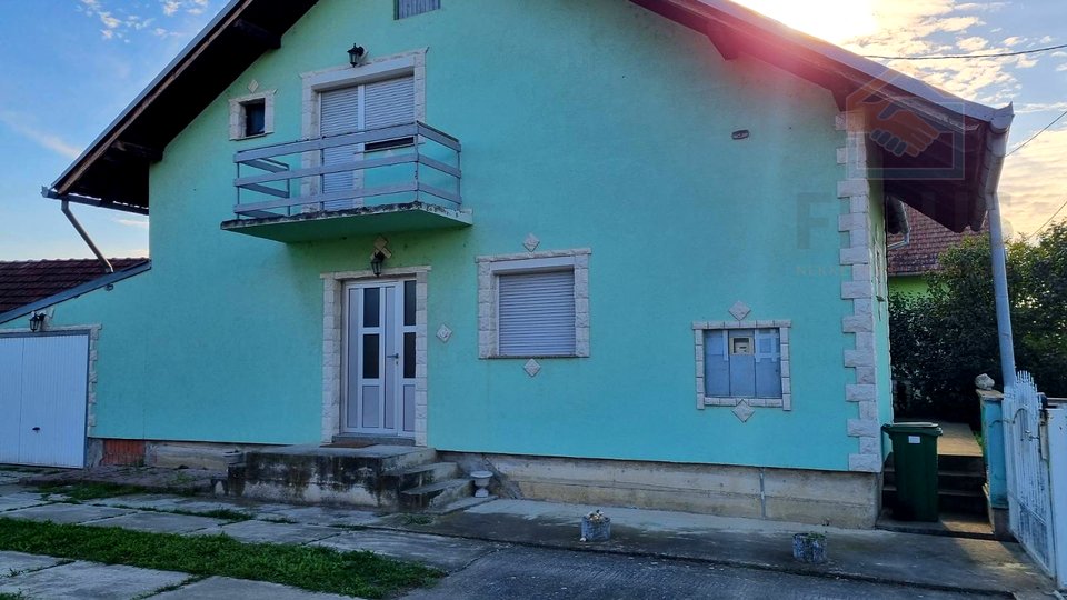 House, 135 m2, For Sale, Podgrađe