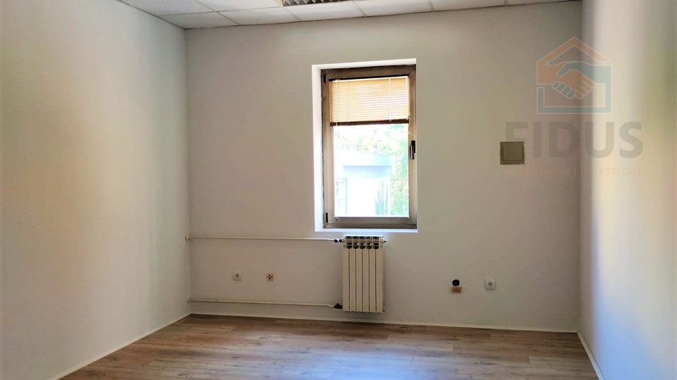 Uffici, 256 m2, Vendita, Osijek - Gornji grad