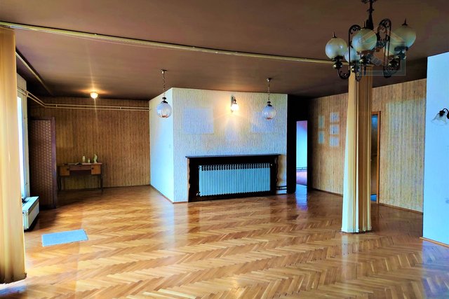 Wohnung, 176 m2, Verkauf, Osijek - Gornji grad