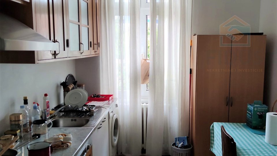 Appartamento, 105 m2, Vendita, Osijek - Gornji grad