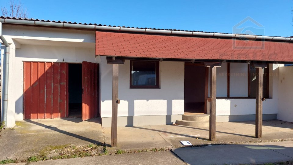 Haus, 213 m2, Verkauf, Vukovar - Borovo Naselje