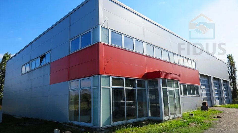 Commercial Property, 1116 m2, For Sale, Osijek - Novi grad