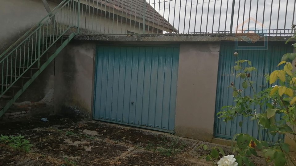 House, 94 m2, For Sale, Lipovača