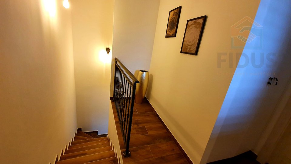 House, 227 m2, For Sale, Privlaka