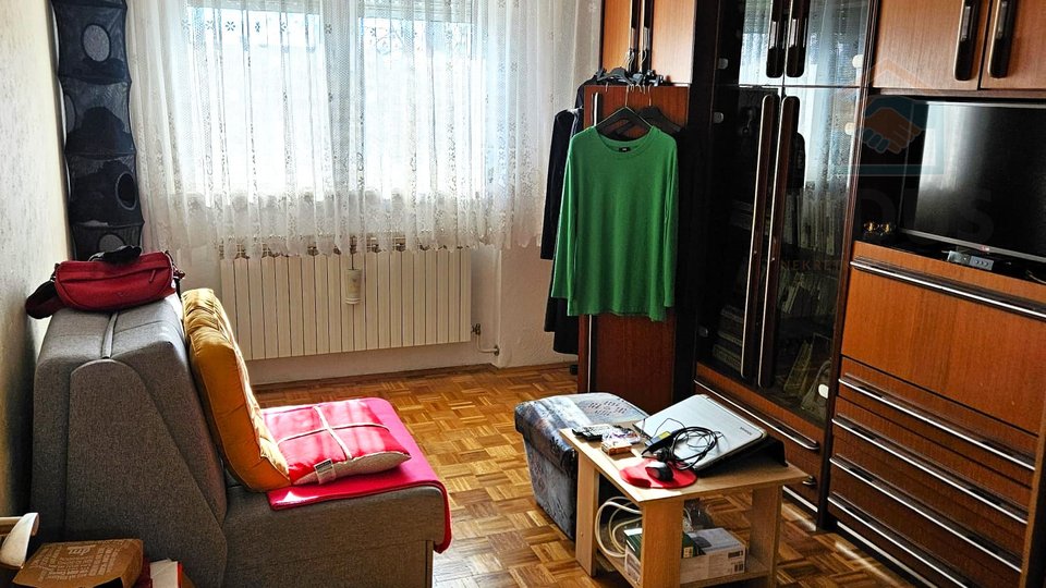 Haus, 220 m2, Verkauf, Osijek - Briješće