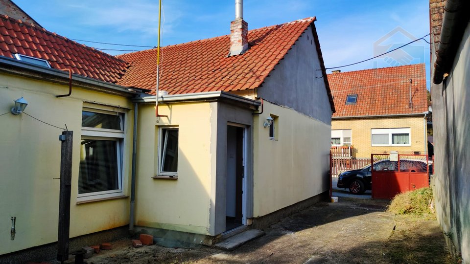Haus, 110 m2, Verkauf, Osijek - Višnjevac