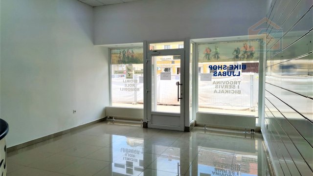 Geschäftsraum, 111 m2, Verkauf, Osijek - Gornji grad