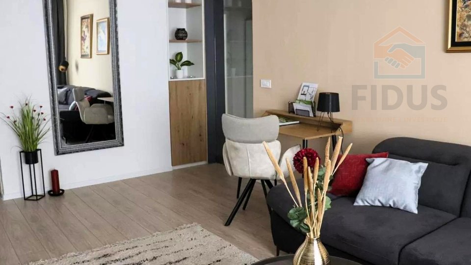 Apartment, 64 m2, For Rent, Osijek - Gornji grad