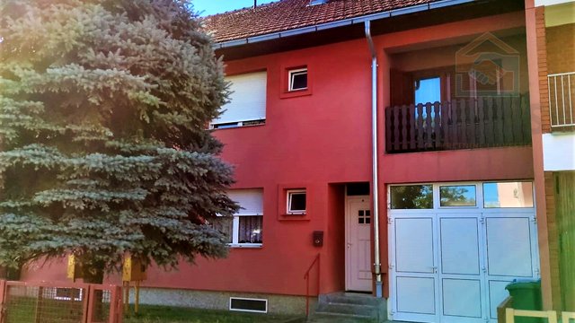 House, 220 m2, For Sale, Osijek - Jug II