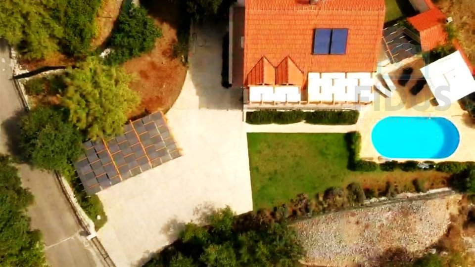 House, 260 m2, For Sale, Donji Humac