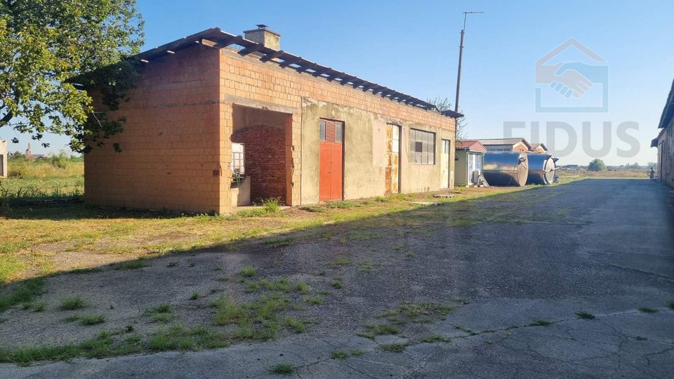 Commercial Property, 34978 m2, For Sale, Otok