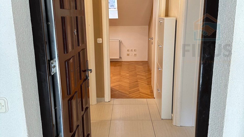 Wohnung, 47 m2, Verkauf, Osijek - Gornji grad