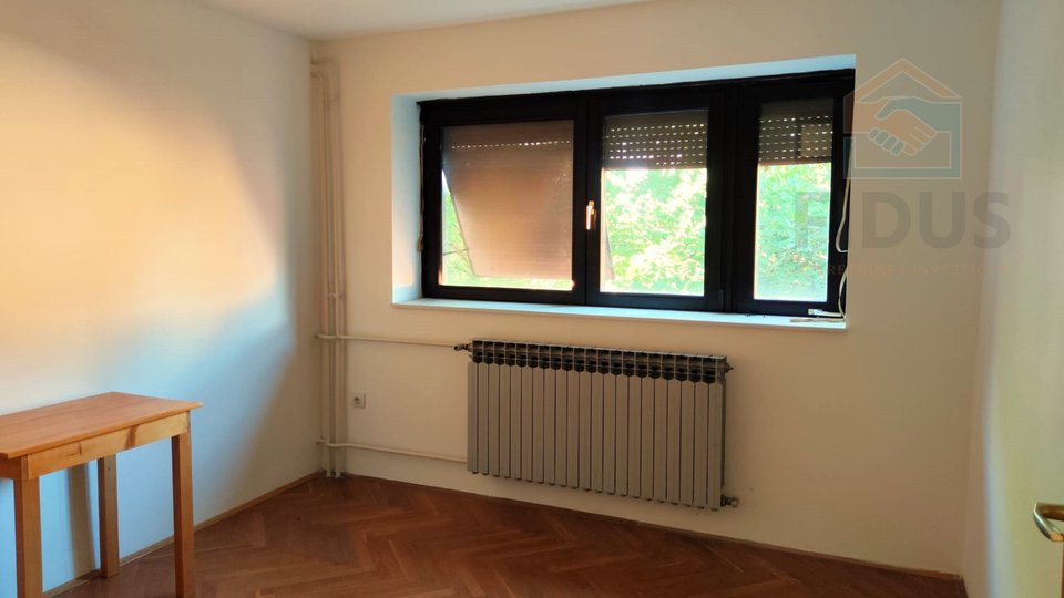 Room Rental, 1013 m2, For Rent, Osijek - Briješće