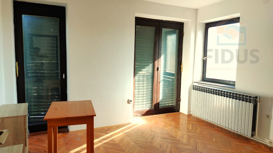 Room Rental, 1013 m2, For Rent, Osijek - Briješće