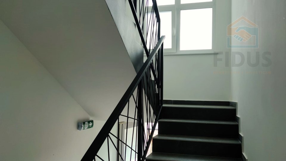 Wohnung, 106 m2, Verkauf, Osijek - Retfala