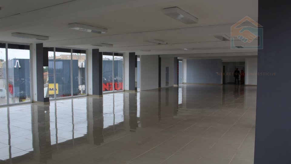 Commercial Property, 756 m2, For Sale, Beli Manastir