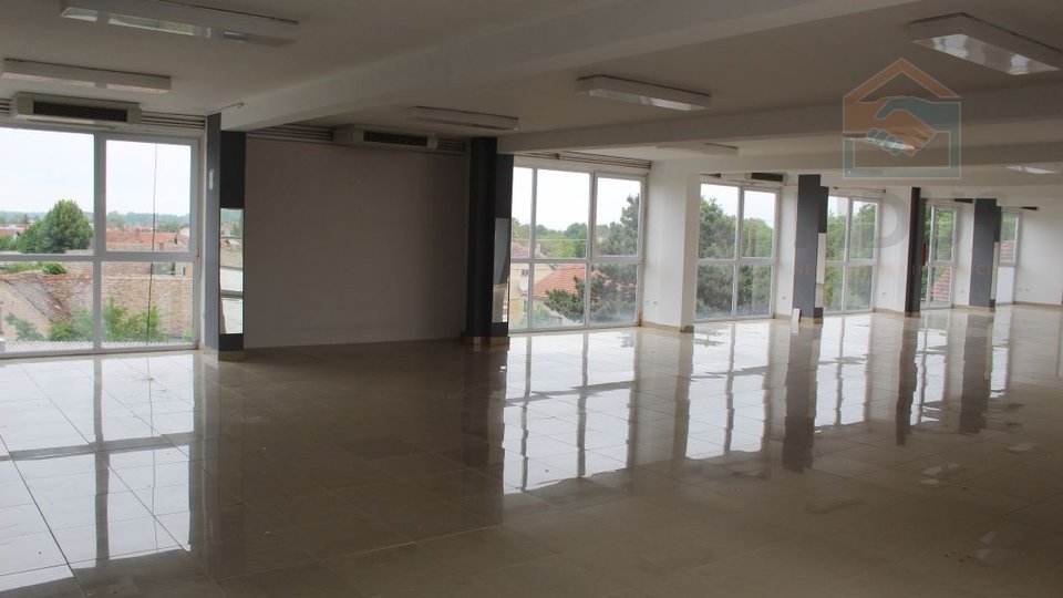 Commercial Property, 377 m2, For Sale, Beli Manastir