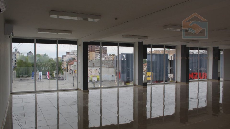 Poslovni prostor - centar Belog Manastira